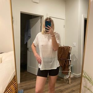 Lululemon oversized Tee